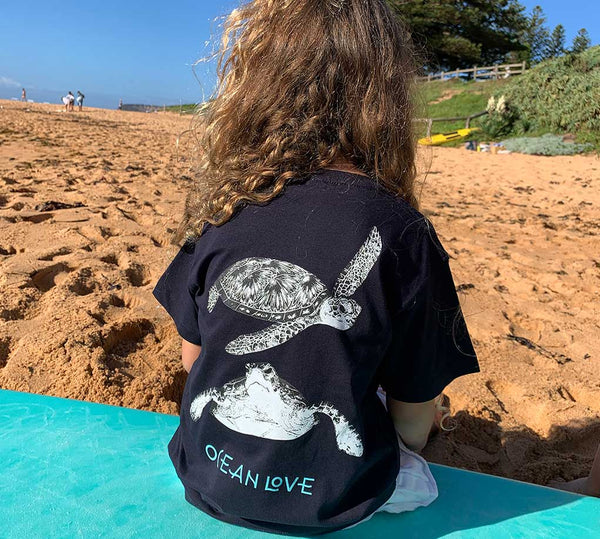 OCean Love Art Kids turtles t-shirt clothing Northern beaches Jo Bell Artist